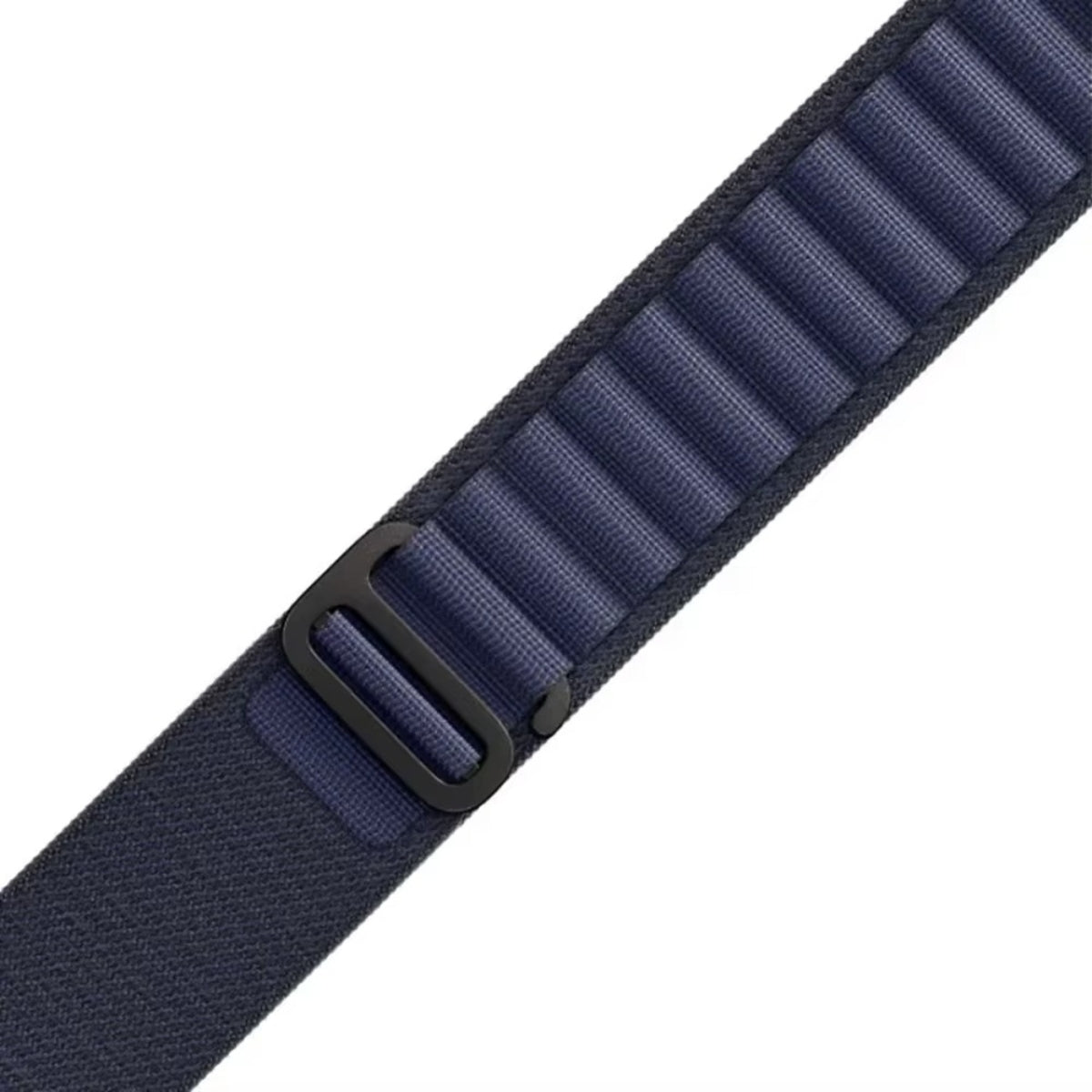 Alpine Loop Navy strap close-up G-hook